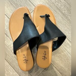 Style & Co. Round-toe thong slip-on sandals